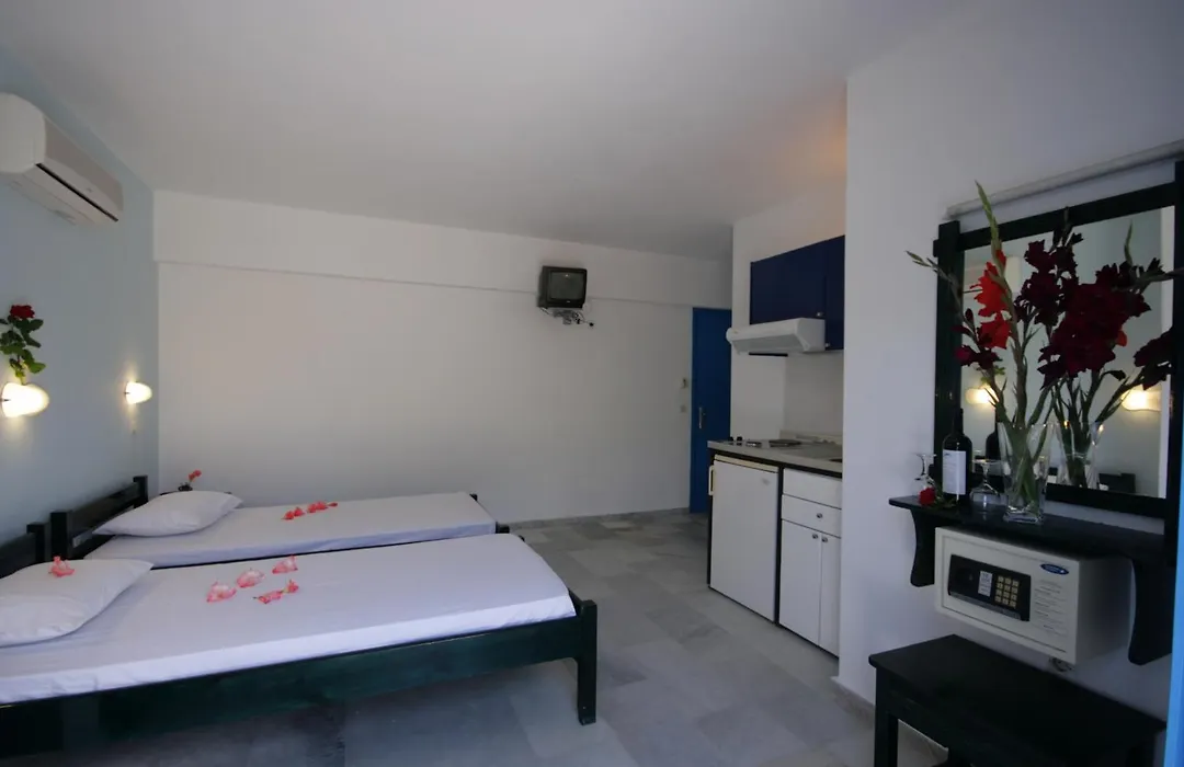 Sunny Beach Studios-1